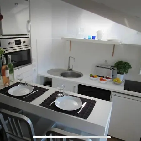Homelivia, Lovely One Bedroom Flat Place Garibaldi Et Port Apartment Nice